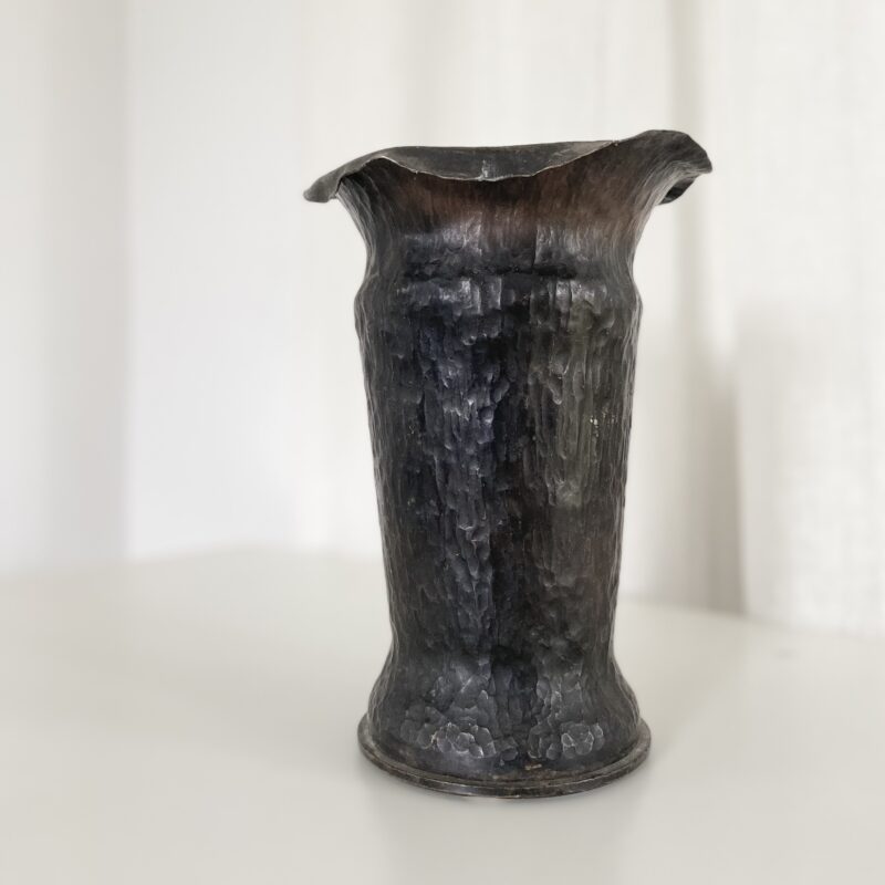 Hammer Copper Vase LINFIN Maastricht