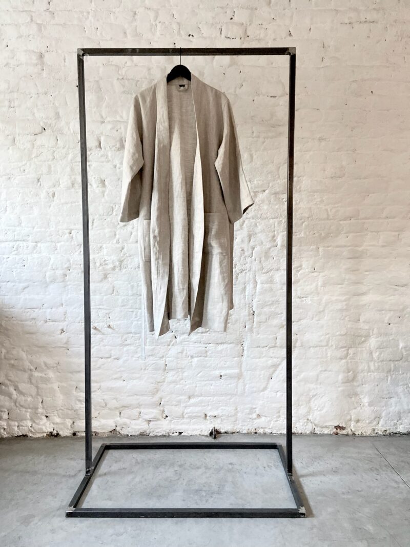 200 cm Minimalist Clothing Rack by LINFIN Maastricht