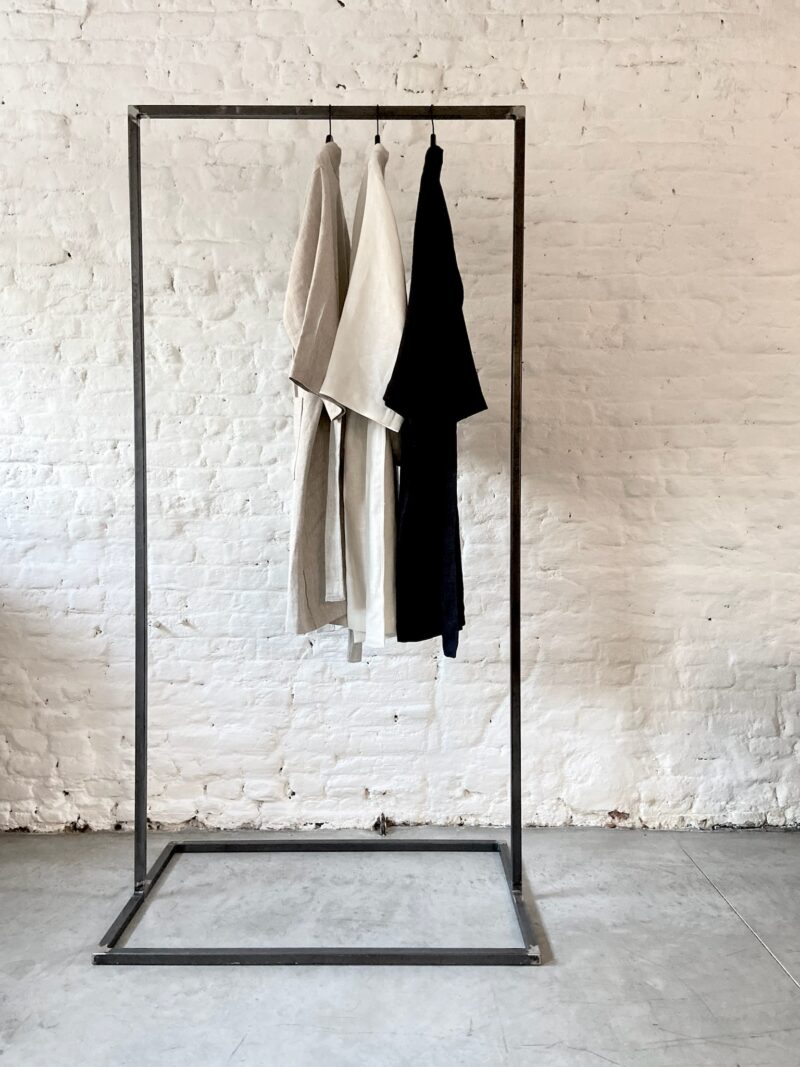 200 cm Minimalist Clothing Rack by LINFIN Maastricht