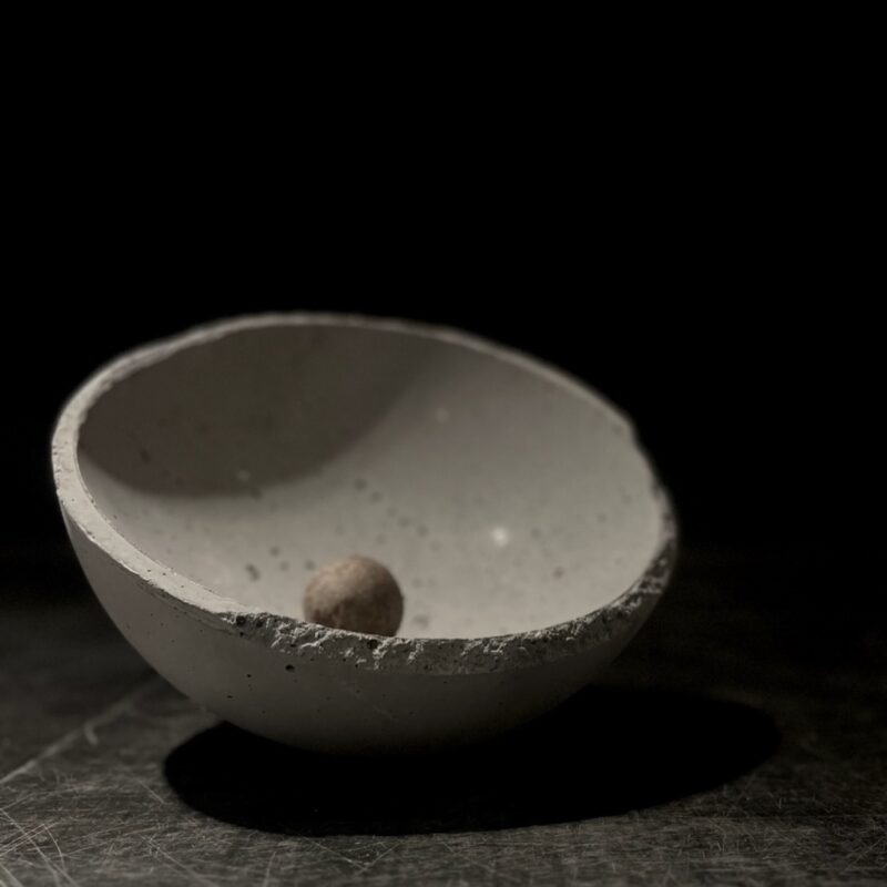 Artwork Moon Rerflections by Elisabeth & Victor LINFIN Maastricht